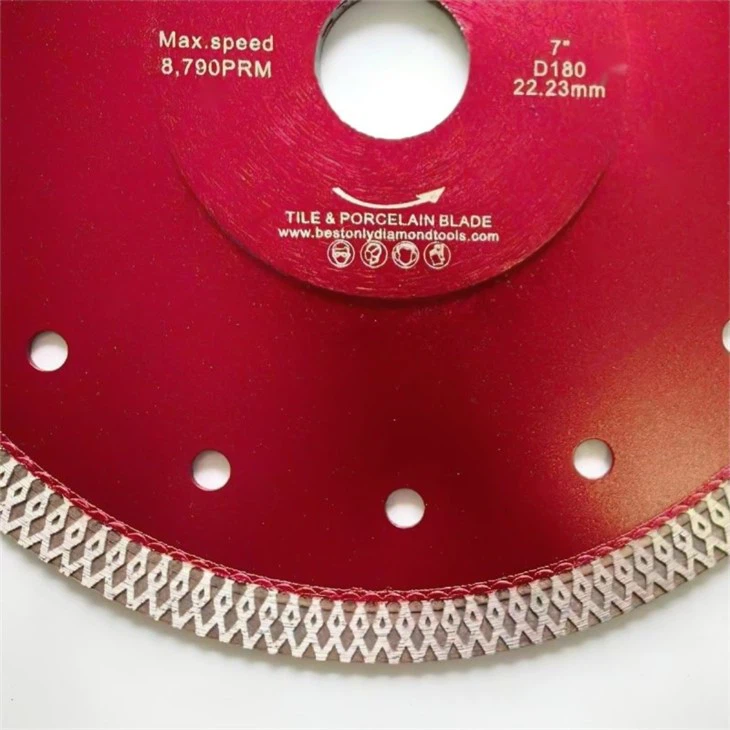 Ceramic tile cutting blade